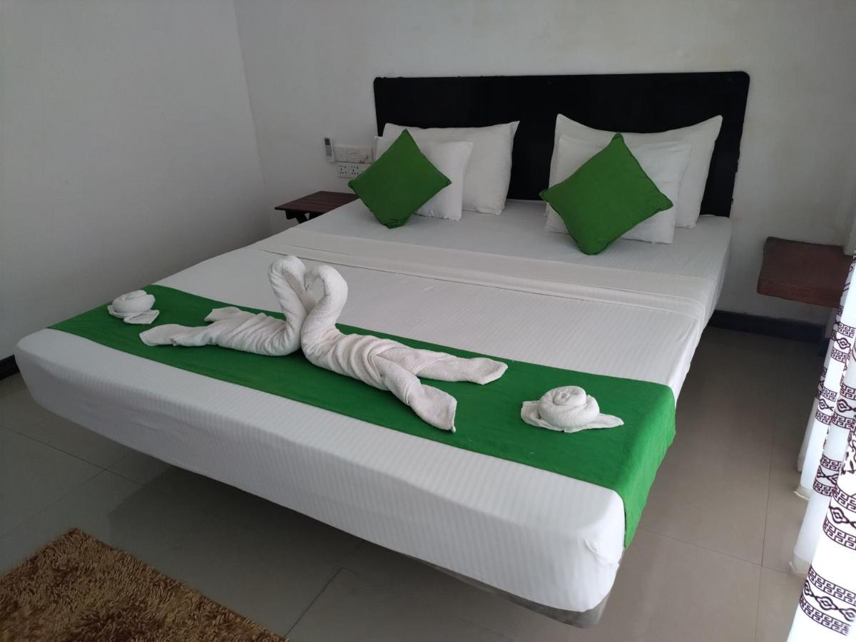Village Mango Resort Yala Тіссамахарама Екстер'єр фото