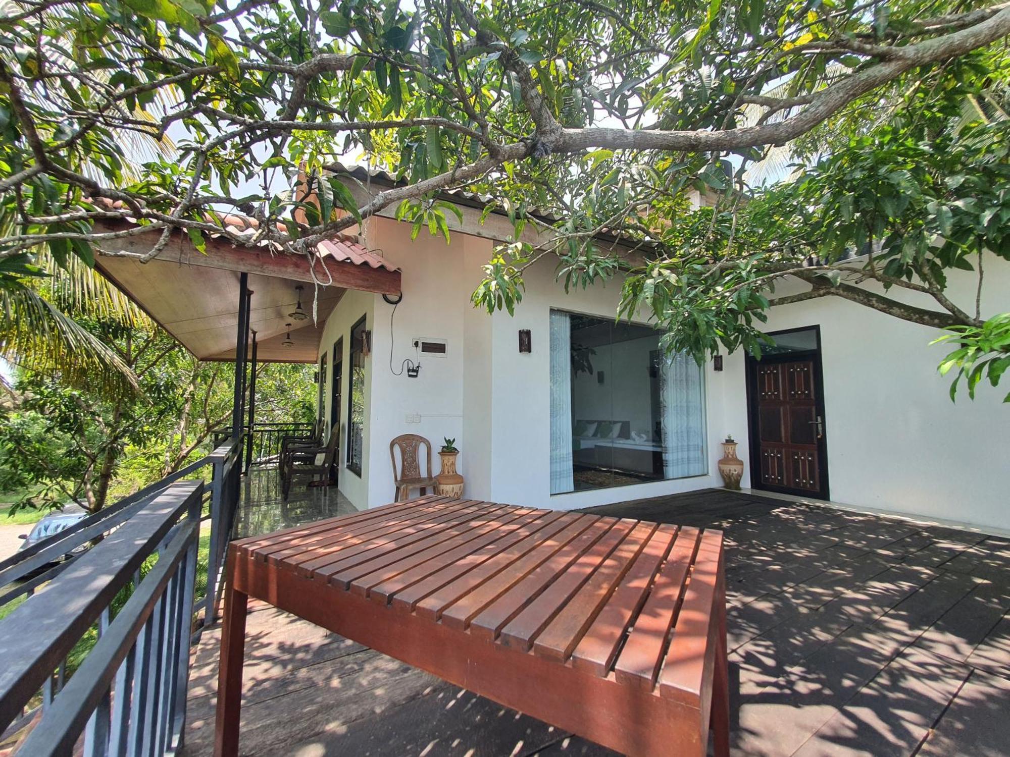 Village Mango Resort Yala Тіссамахарама Екстер'єр фото